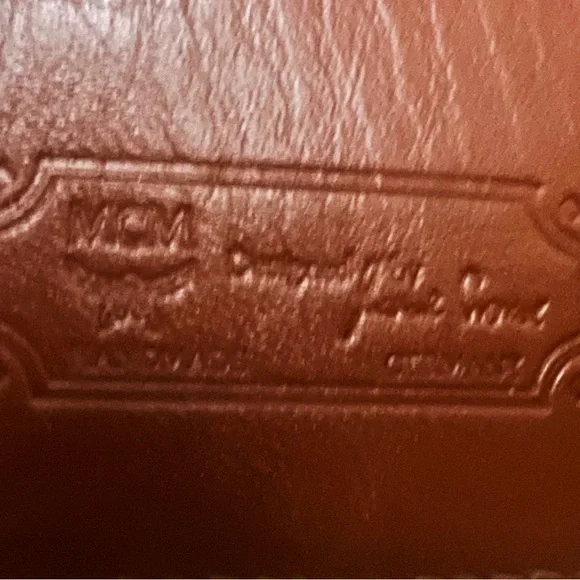 MCM Cognac Leather Key Holder EUC! - Picture 8 of 9